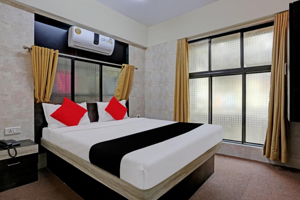 Capital O 79386 Hotel Emirates 孟买 外观 照片